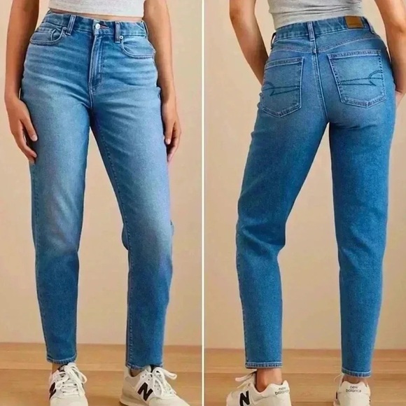 American Eagle Outfitters Denim - American Eagle AE High Rise Waisted Vintage Mom Jean Size 6R Style #:1083